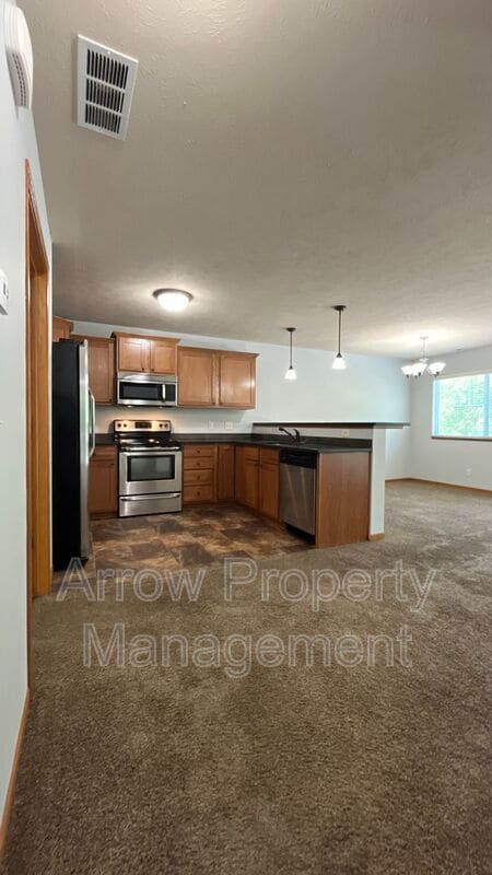 4300 N 18th St in Lincoln, NE - Building Photo - Building Photo