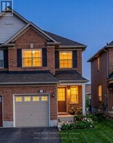 12 Murphy Rd in Brampton, ON - Building Photo