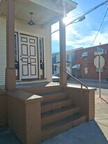 431 County St in Portsmouth, VA - Building Photo