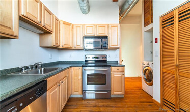 325 Lafayette St in Bridgeport, CT - Building Photo - Building Photo