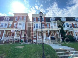 220 W Jackson St in York, PA - Building Photo