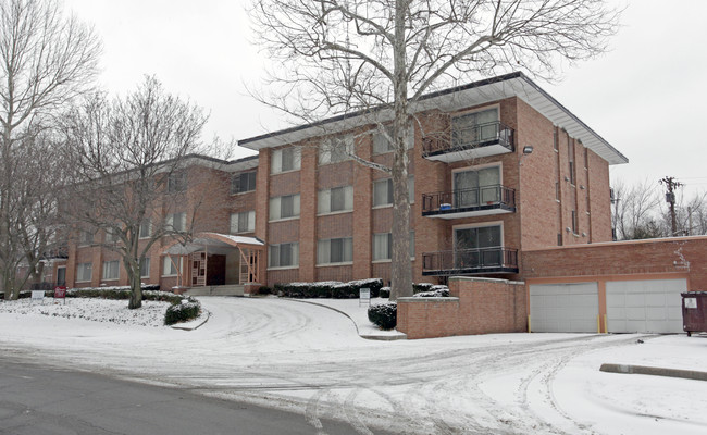 Heather Terrace in Dayton, OH - Foto de edificio - Building Photo