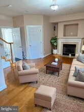 1326 Lessard Ln in McLean, VA - Building Photo - Building Photo