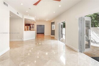 11064 SW 79th Path in Kendall, FL - Building Photo - Building Photo
