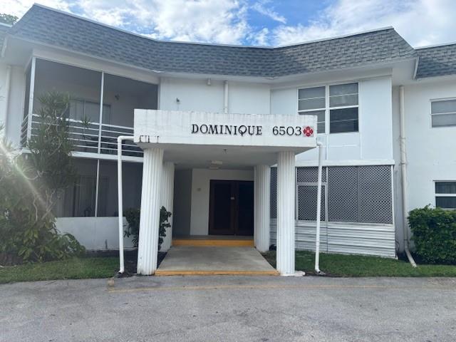 property at 6503 Winfield Blvd