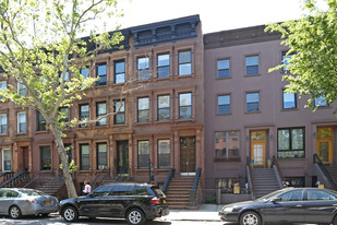 124 W 132nd St in New York, NY - Building Photo