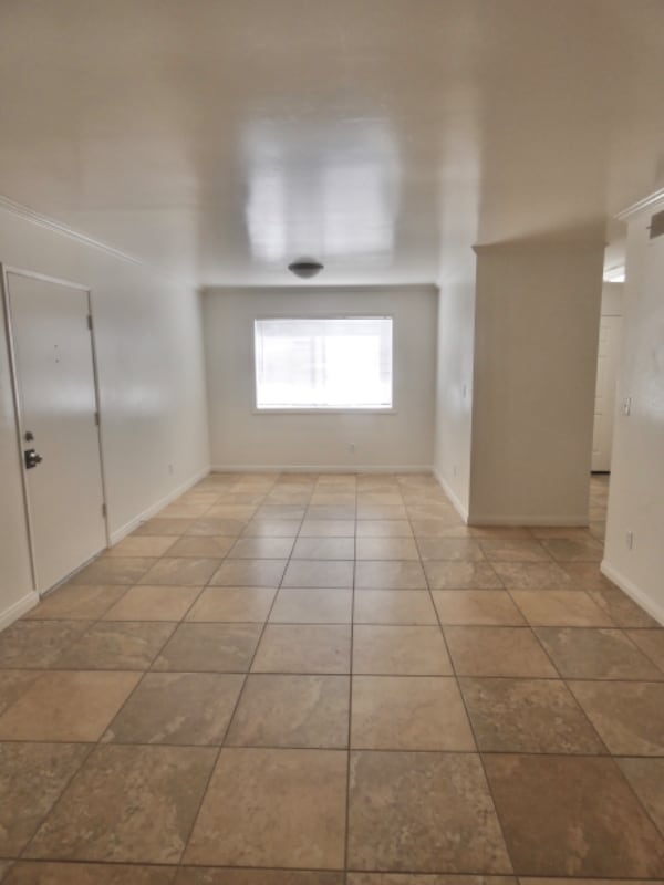 350 Chestnut Ave in Carlsbad, CA - Building Photo - Building Photo