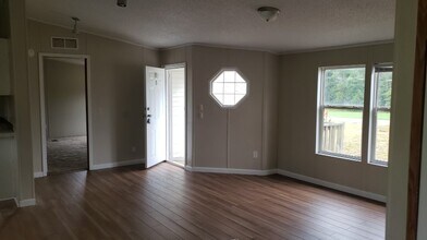1124 Eulalia Ln in Catawba, NC - Foto de edificio - Building Photo