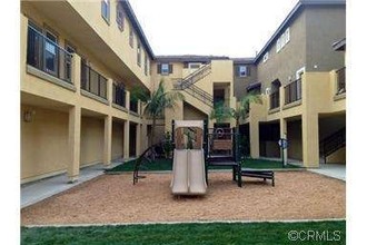 Waterstone Apartments in Garden Grove, CA - Building Photo - Building Photo