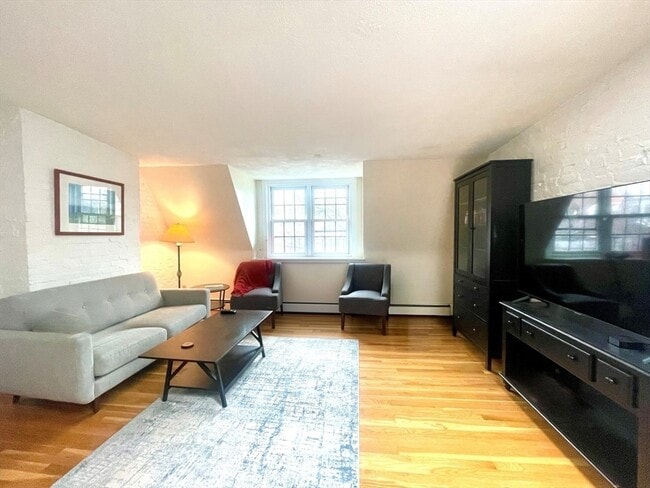 property at 55 Appleton St