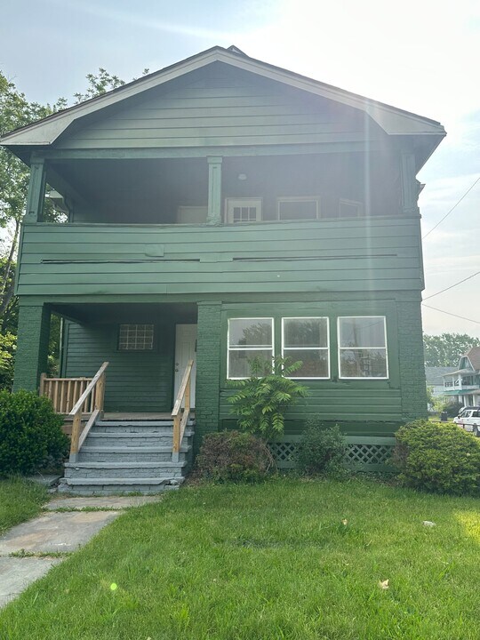 1185 E 123rd St, Unit 3 in Cleveland, OH - Building Photo