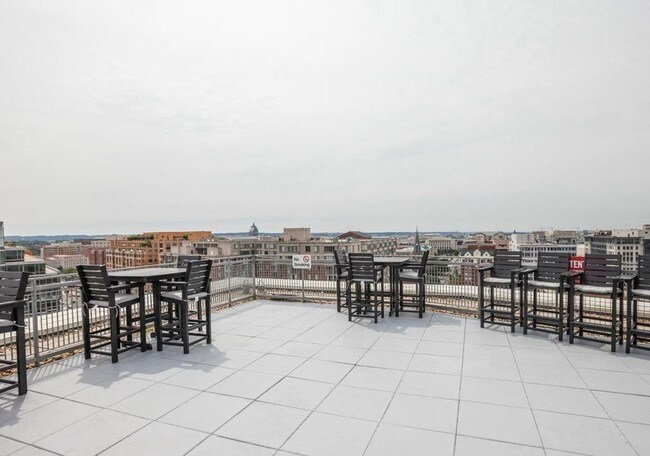 555 Massachusetts Ave NW-Unit -314 in Washington, DC - Building Photo - Building Photo