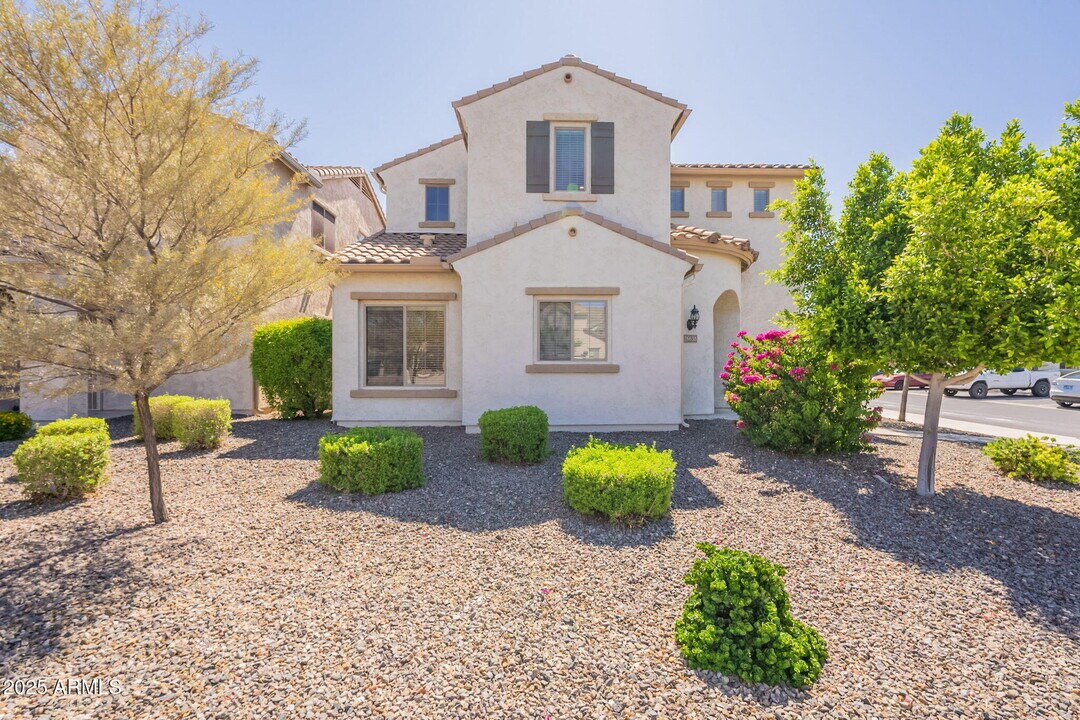 26638 N Babbling Brook Dr in Phoenix, AZ - Building Photo