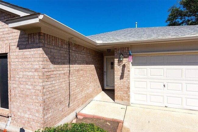 2321 Friarcreek Loop in Round Rock, TX - Building Photo - Building Photo