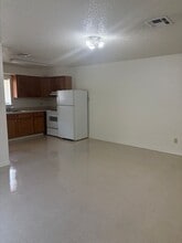 324 Old Spanish Trail in Waveland, MS - Building Photo - Building Photo
