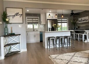 14863 Grayville Dr in La Mirada, CA - Foto de edificio - Building Photo