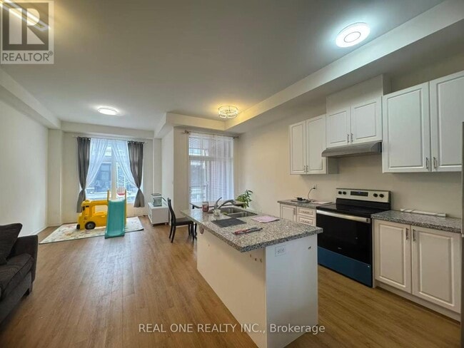 property at 22 Andalusia Ln