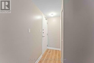 150-150 York St in Ottawa, ON - Building Photo - Building Photo