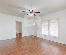 2621 Sevier Ave in Knoxville, TN - Building Photo - Building Photo