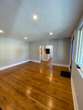 6123 Madison Rd in Cincinnati, OH - Building Photo - Building Photo