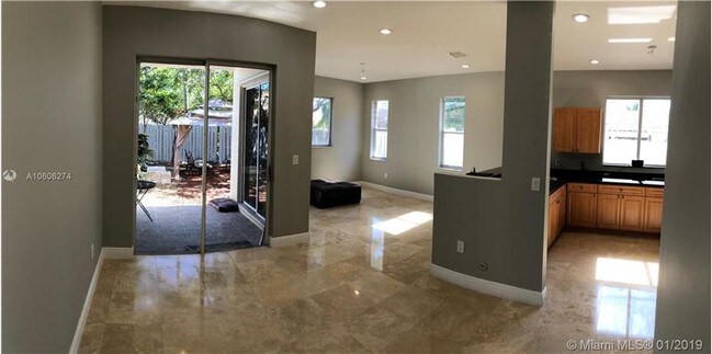 1115 N 17th Ave-Unit -3 in Hollywood, FL - Building Photo - Building Photo