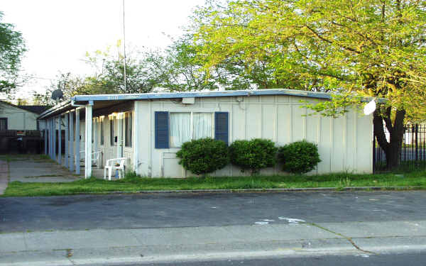 900 Sonoma Ave in Sacramento, CA - Building Photo - Building Photo