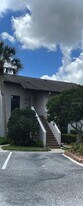 3049 Taywood Meadows in Sarasota, FL - Building Photo