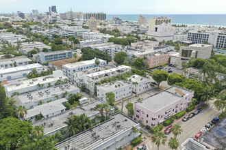 928 Pennsylvania Ave in Miami Beach, FL - Building Photo - Building Photo