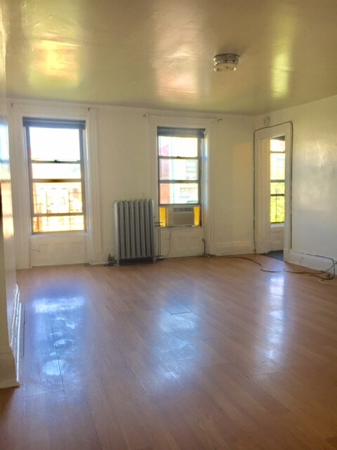 363 Monroe St in Brooklyn, NY - Building Photo