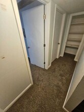 219 N Lawrence St in Charles Town, WV - Building Photo - Building Photo