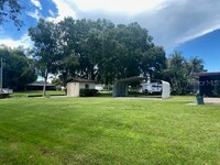 535 Windermere Dr in Lakeland, FL - Foto de edificio - Building Photo