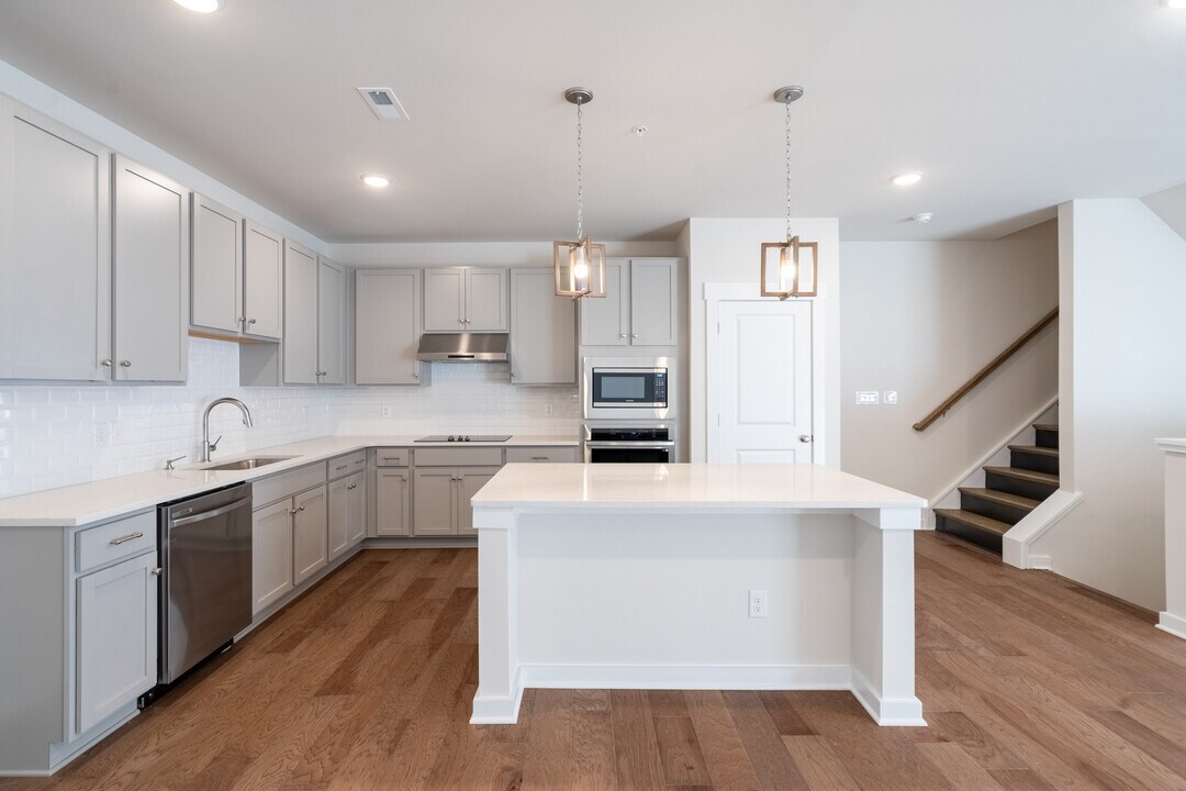 3446 Carlton St, Unit 6-12A in Richmond, VA - Building Photo