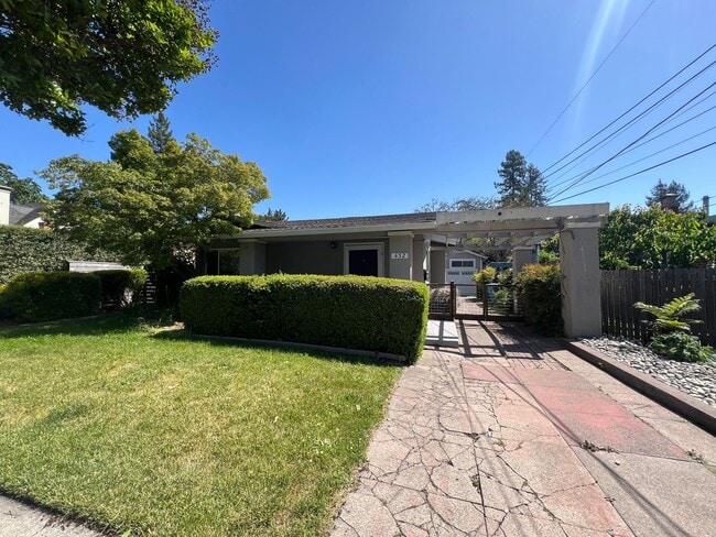 property at 432 Benton St