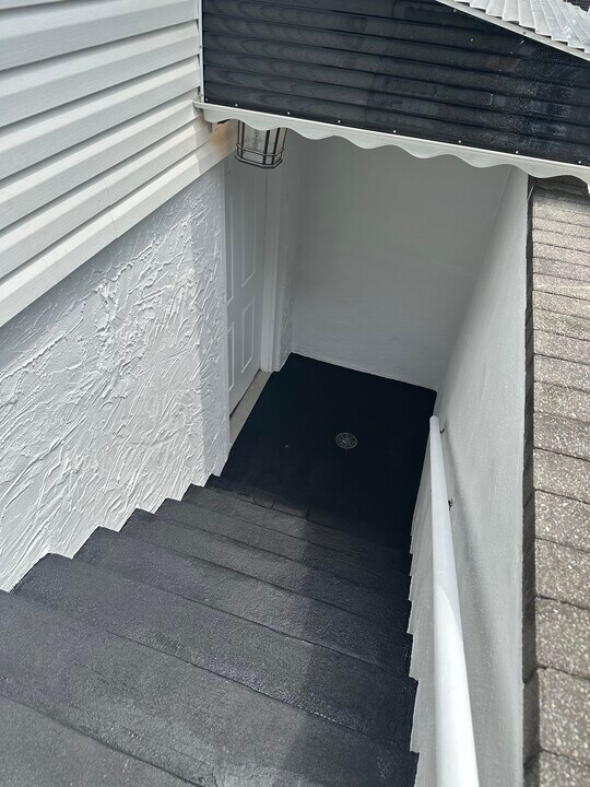 522 Bayport Ave, Unit Apartment in Bayport, NY - Foto de edificio