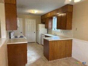 3313 Sungate Dr in Killeen, TX - Building Photo - Building Photo