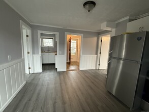 38 Ward St in Norwich, CT - Building Photo - Building Photo