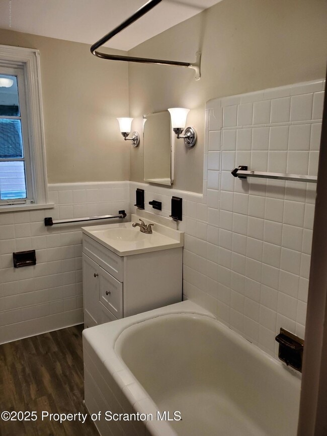 1310 Pittston Ave in Scranton, PA - Building Photo - Building Photo