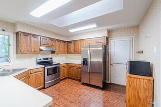 64 Fineza Way in Hot Springs, AR - Building Photo - Building Photo