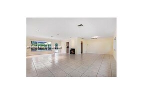 2632 NE 30th St in Fort Lauderdale, FL - Foto de edificio - Building Photo