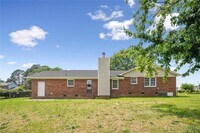 1067 Pleasant Oak Dr photo'