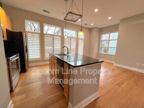 738 Garden District Dr in Charlotte, NC - Building Photo - Building Photo