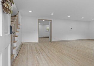 53 Freemont St in Lexington, MA - Building Photo - Building Photo