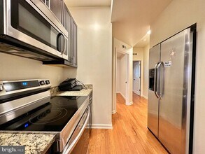 2233 N Camac St in Philadelphia, PA - Building Photo - Building Photo