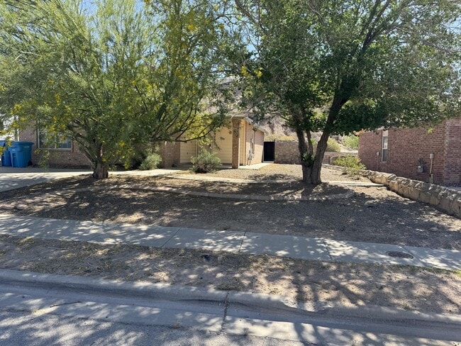 property at 10751 Thunder Rd