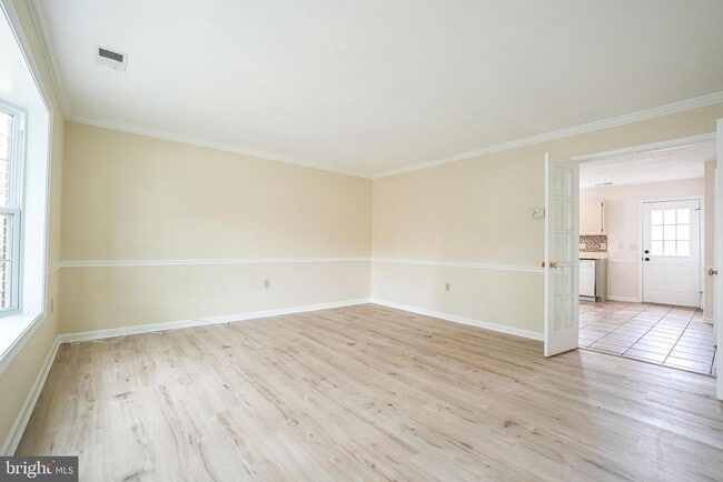 property at 326 Banbury Terrace