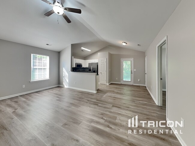 1012 Valley Ridge Rd in Charlotte, NC - Building Photo - Building Photo