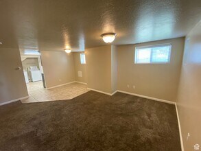 187 W Utah Ave in Payson, UT - Building Photo - Building Photo