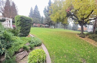 2509 Oakhurst Dr in Oakdale, CA - Building Photo - Building Photo