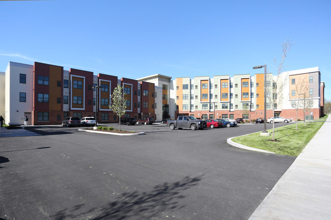 Upper Falls Square in Rochester, NY - Building Photo