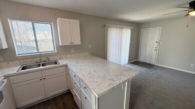 Nottingham in Greensboro, NC - Building Photo - Building Photo